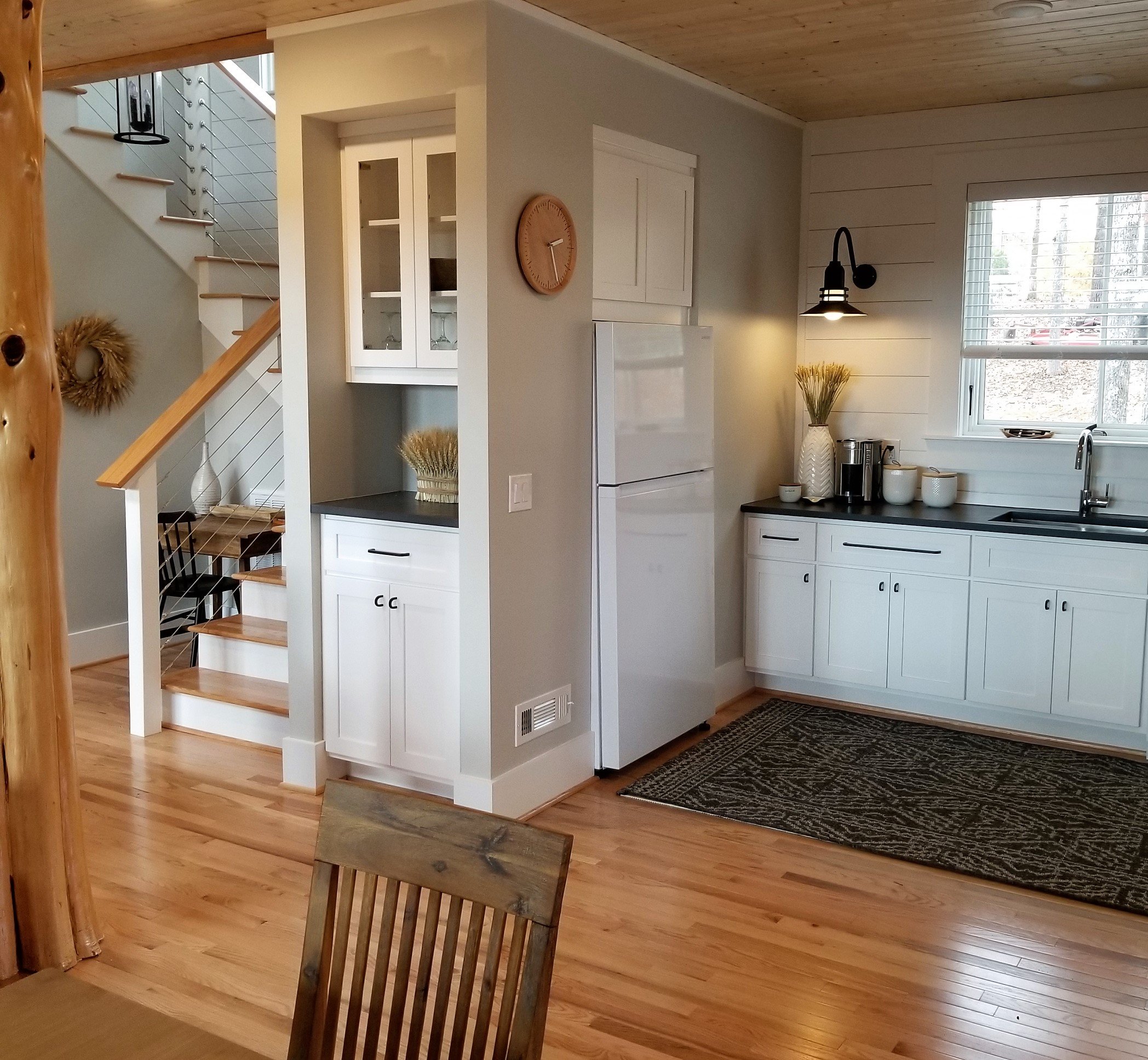 Kit, Stairs 20181104_142610.jpg