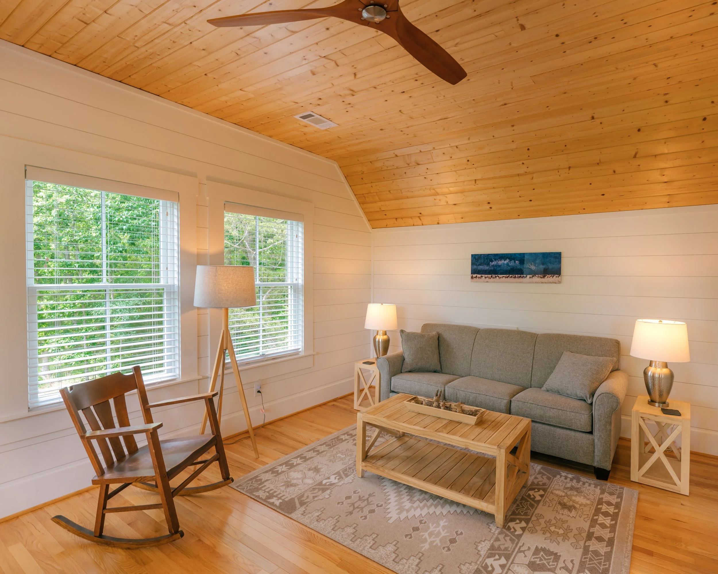 Loft Jeff Rose-Mid Buffalo 05588.jpg