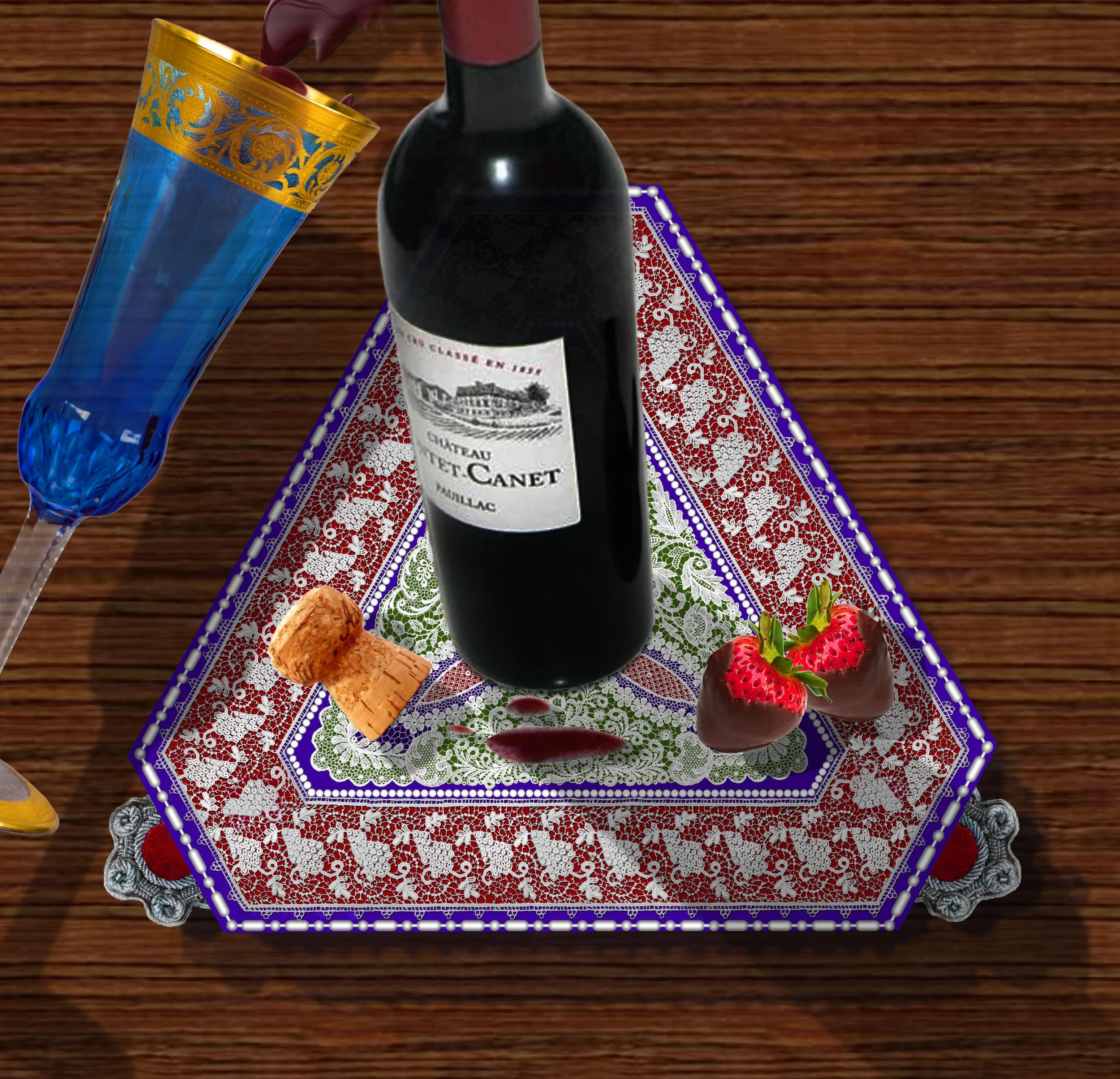 !Triangle Centerpiece LACE   MOCKUP alt w- BOTTLE.jpg