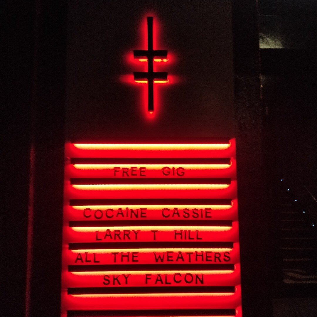 Rocked out with all the weathers, sky falcon ans cocaine cassie at Altar. Was great to have an old friend as the house engineer, sound was bangin and tight ✌🏾❤️. Also felt right at home at the Venue I'd been stage managing for Dark Mofos night mass.