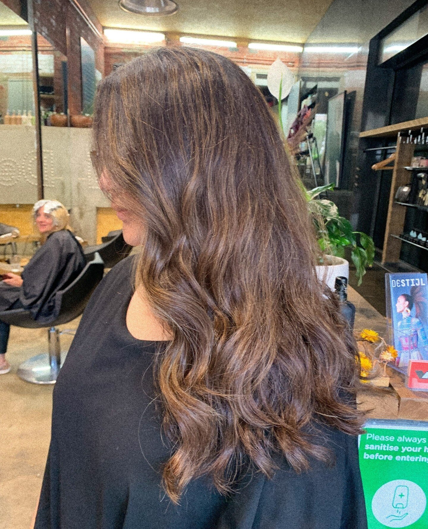 BEAUTIFUL subtle highlights for Ash to eliminate the brasiness and a cut to get rid of the split ends. Coming in for a cut every 8-10 weeks really helps maintain the overall health and the appearance of your hair. Making it look fuller and shinier fo