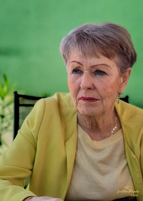 EU Bobbee Medium.jpeg