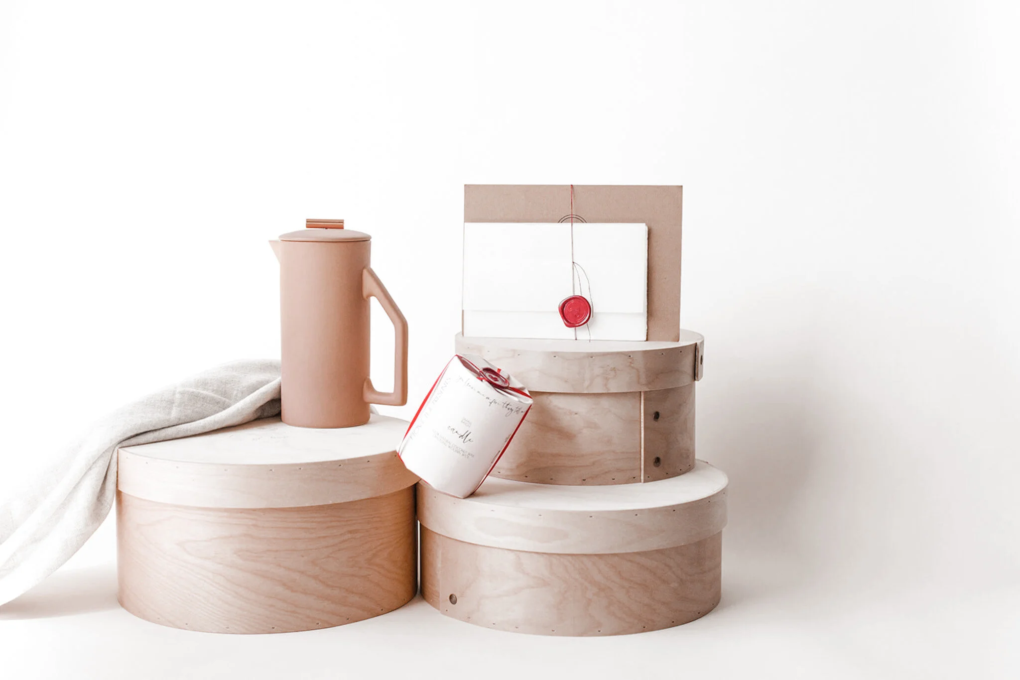 What Is A Curated Curated Gift Box?