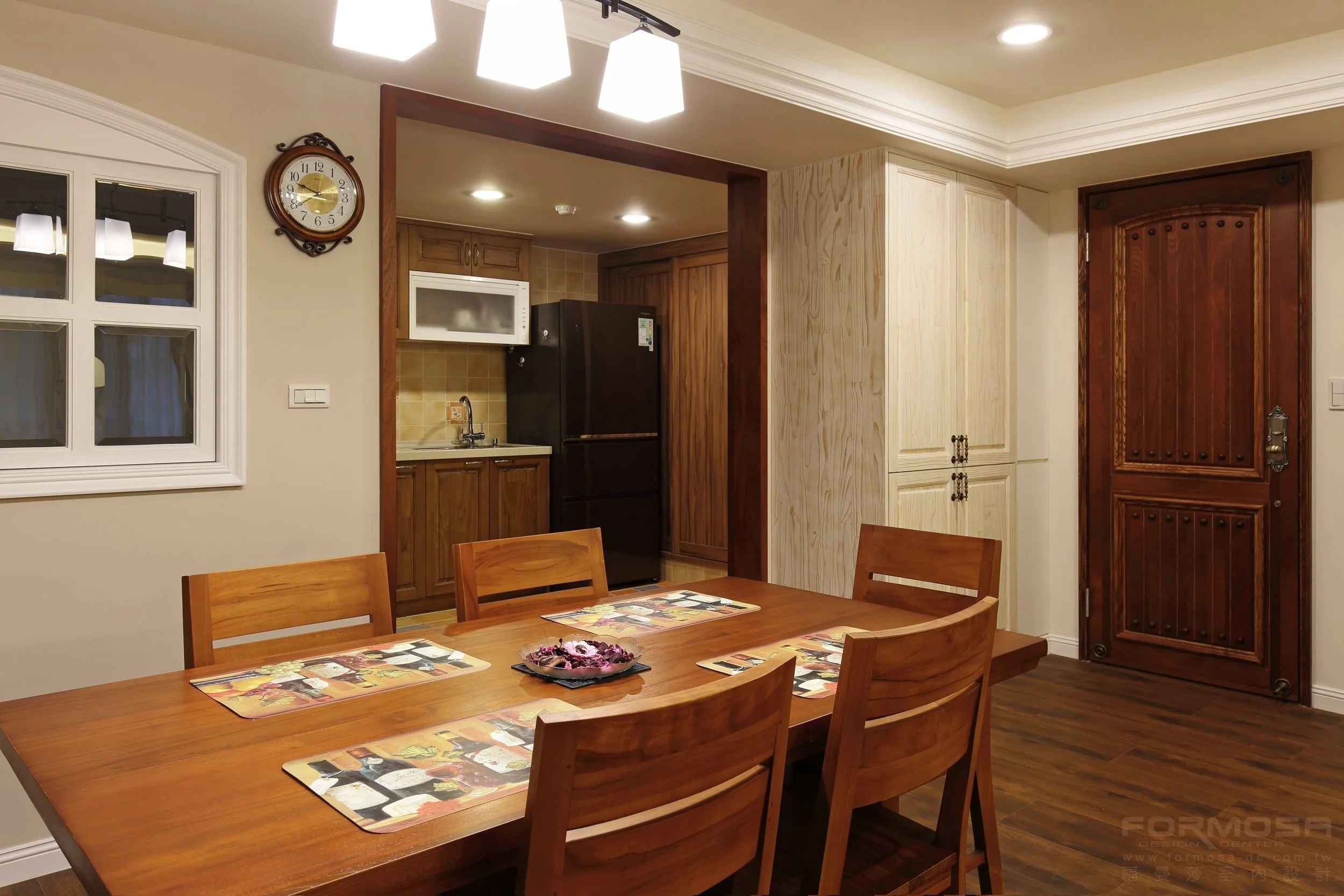 溫度制造所 室內設計 新屋 預售屋客變 老屋翻修寵物宅 黃宅