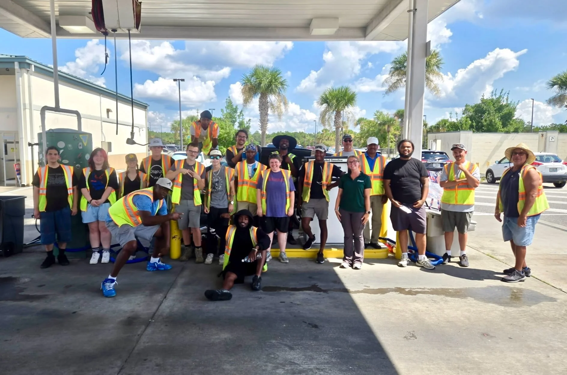Fueled up and ready to roll &mdash; proud of this crew&rsquo;s teamwork every single day! 🚗

#genesis #gbm #destin #teamwork #culture