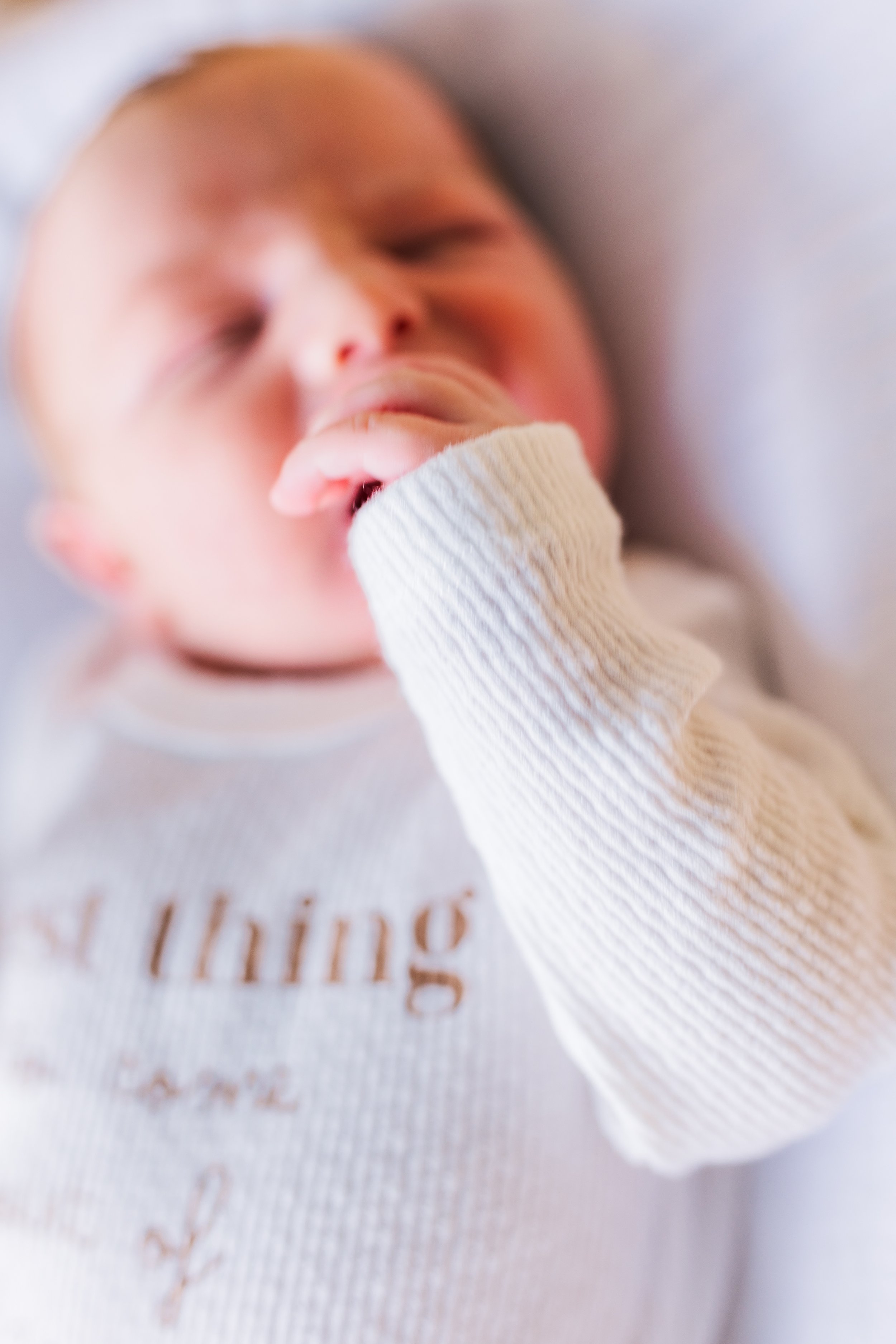 Laura_Newborns_April20255202.jpg