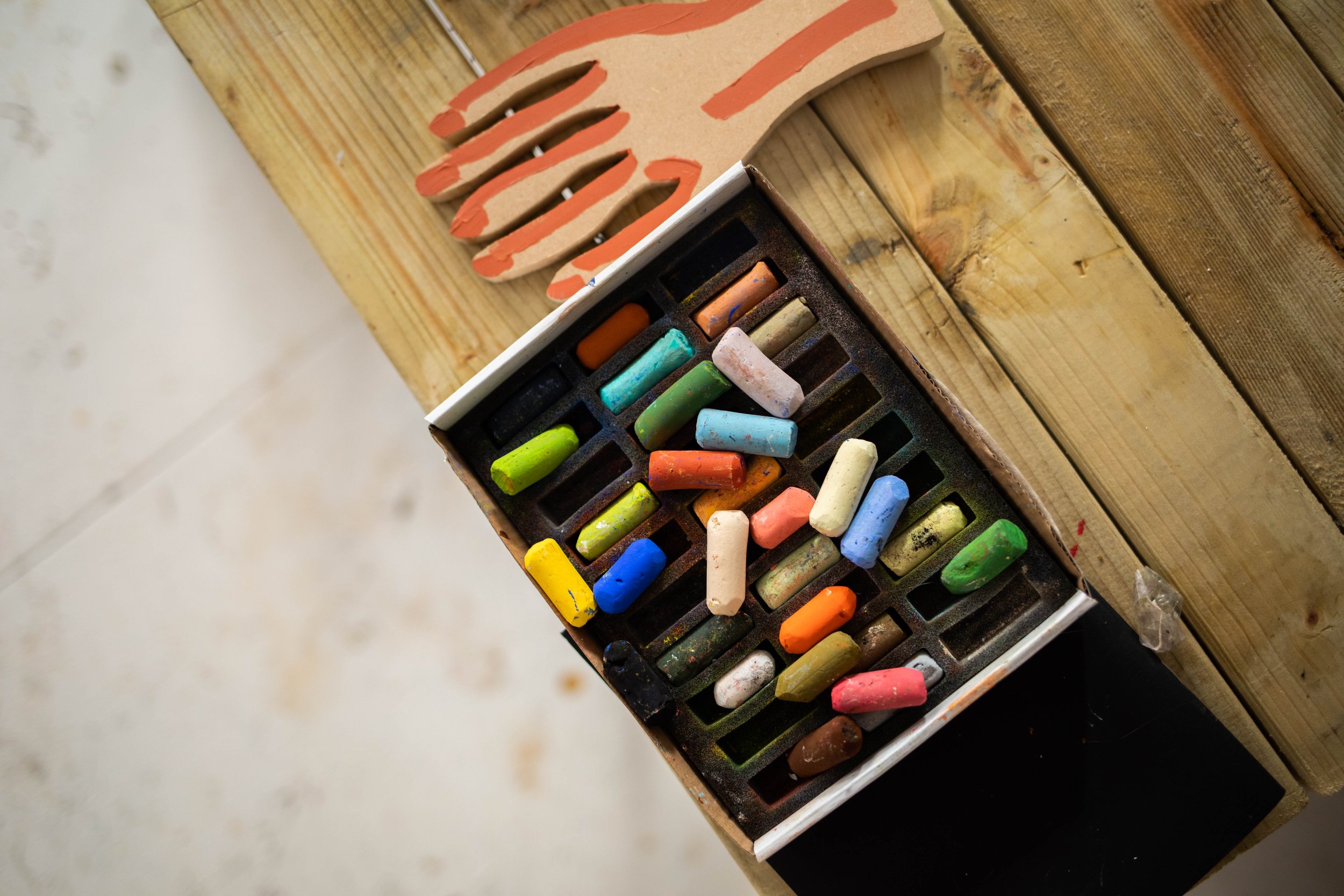 Omani artist Mays Al Moosawi at An effort art residency in London