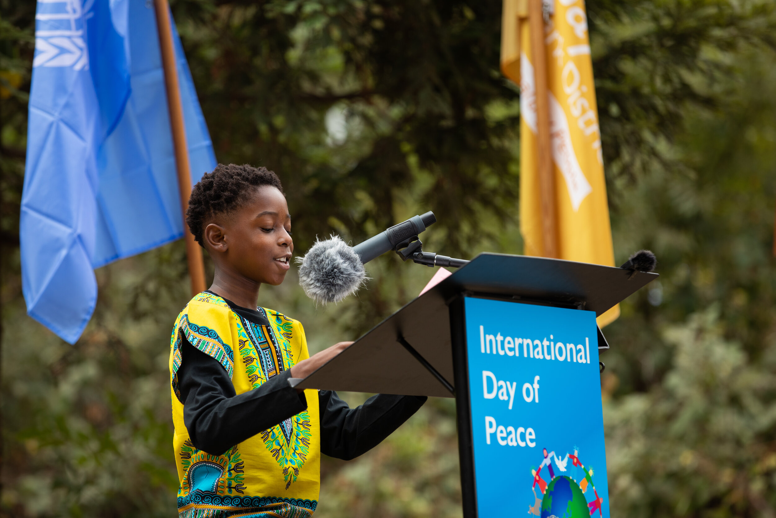  Students aged 9-14 gave speeches, played&nbsp;music, led the singing, and shared storytelling during the&nbsp;International Peace Day celebration at&nbsp;Lake Chabot. 
