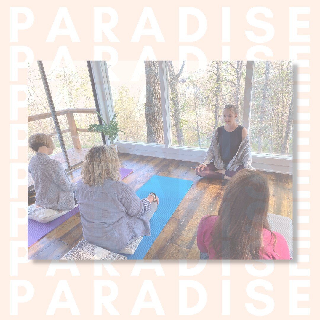 ❤This is a photo of some gals who came to our latest Women Rise Retreat.
They were all a little scared, nervous, hesitant, etc. They showed up anyway. Know why?
Because each one of them agrees wholeheartedly with the following statement...
📣I AM