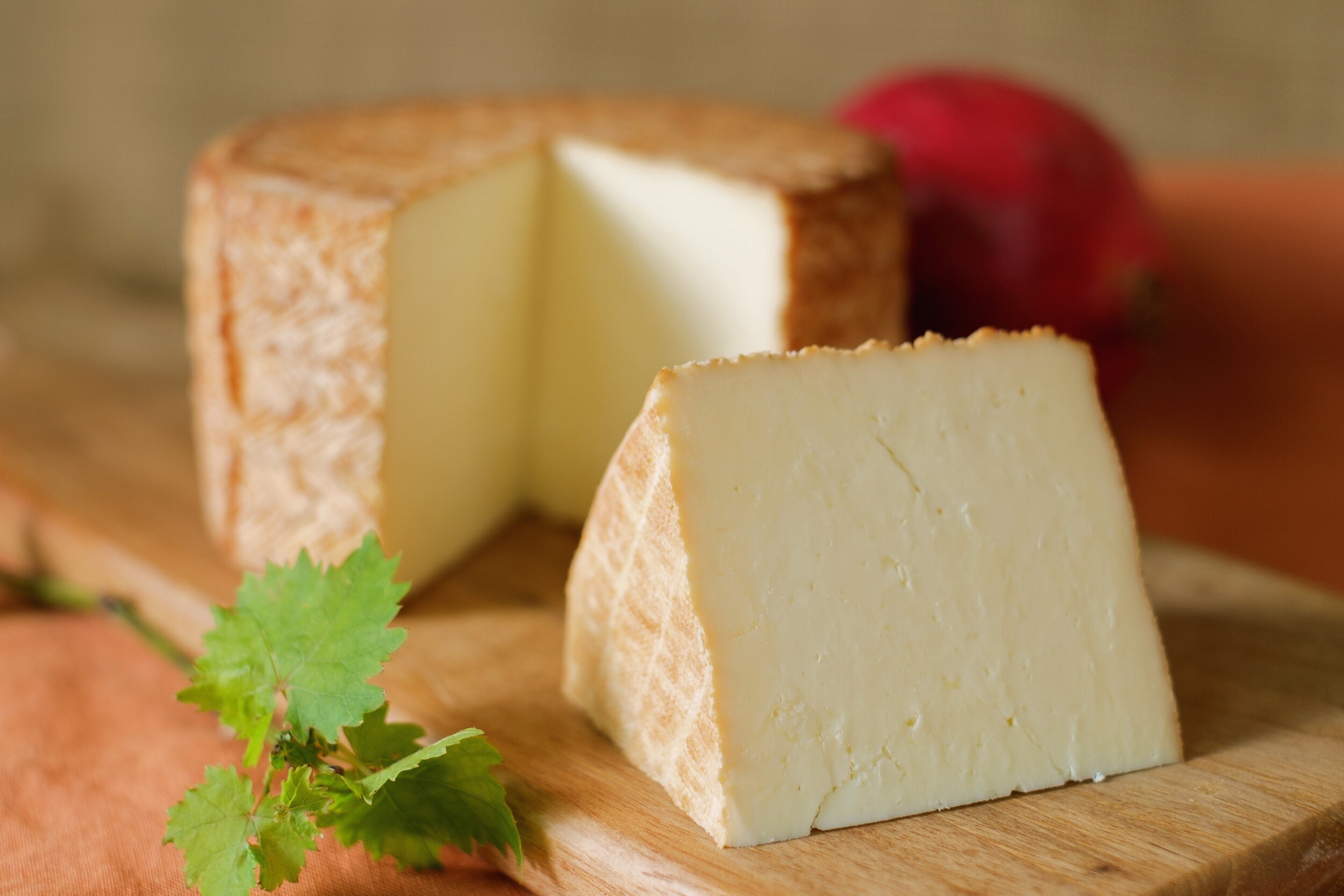 Caldera Espana Cut Wedge - Smoked over Texas Pecan Cheese - Manchego/Idiazabal Style - Made in Texas - River Whey Creamery