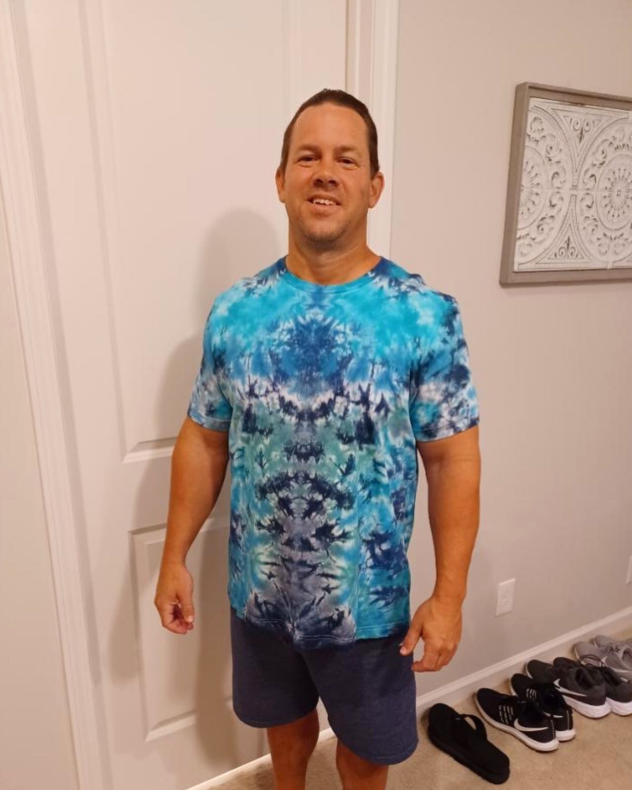 Happy Friday! 🎉

Another serious case of DFS (Dad FOMO Syndrome) has been cured. 🙏🏼

His sweet family has created so many shirts with us - and now he can officially join his tie dye gang! 🙌

#atiedyeparty #DFSawareness #dontforgetdads