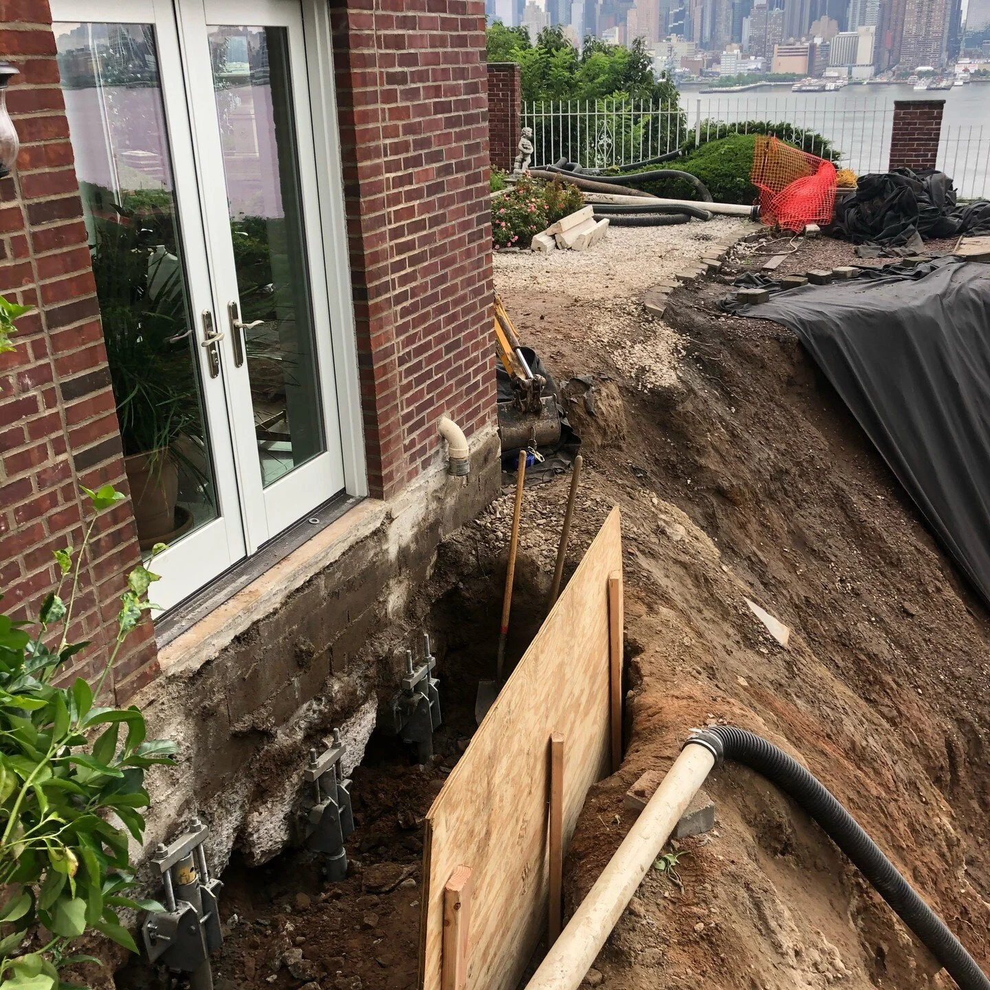 7 Case Studies For Soldier Piles Used in Support of Excavations — Shore ...