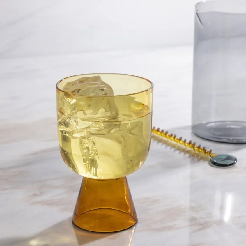 Be Home Niko Tumbler, Short lifestyle 2.jpeg