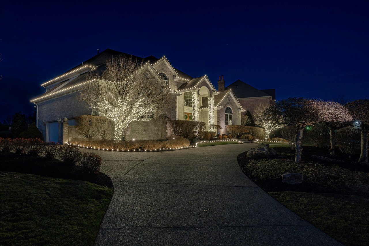 7112WoodhallCt-4.jpeg