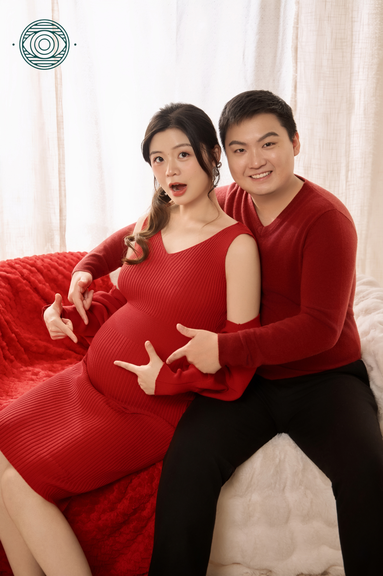 Maternity photography in Seattle - Astral Studio (9).png