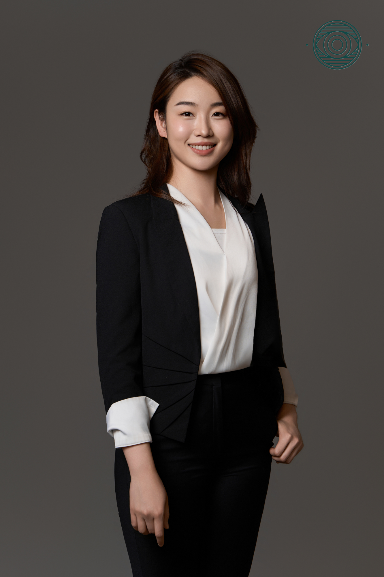 Corporate headshot in Seattle - Astral Studio (7).png