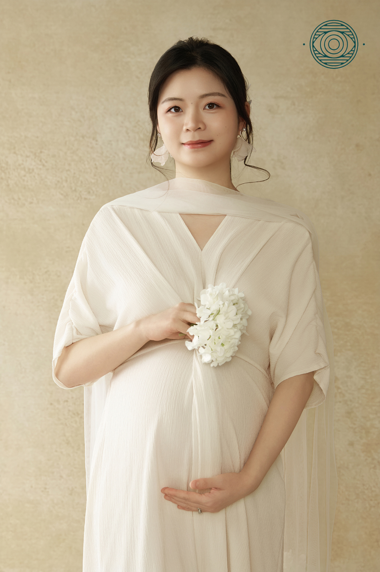 Maternity photography in Seattle - Astral Studio (6).png