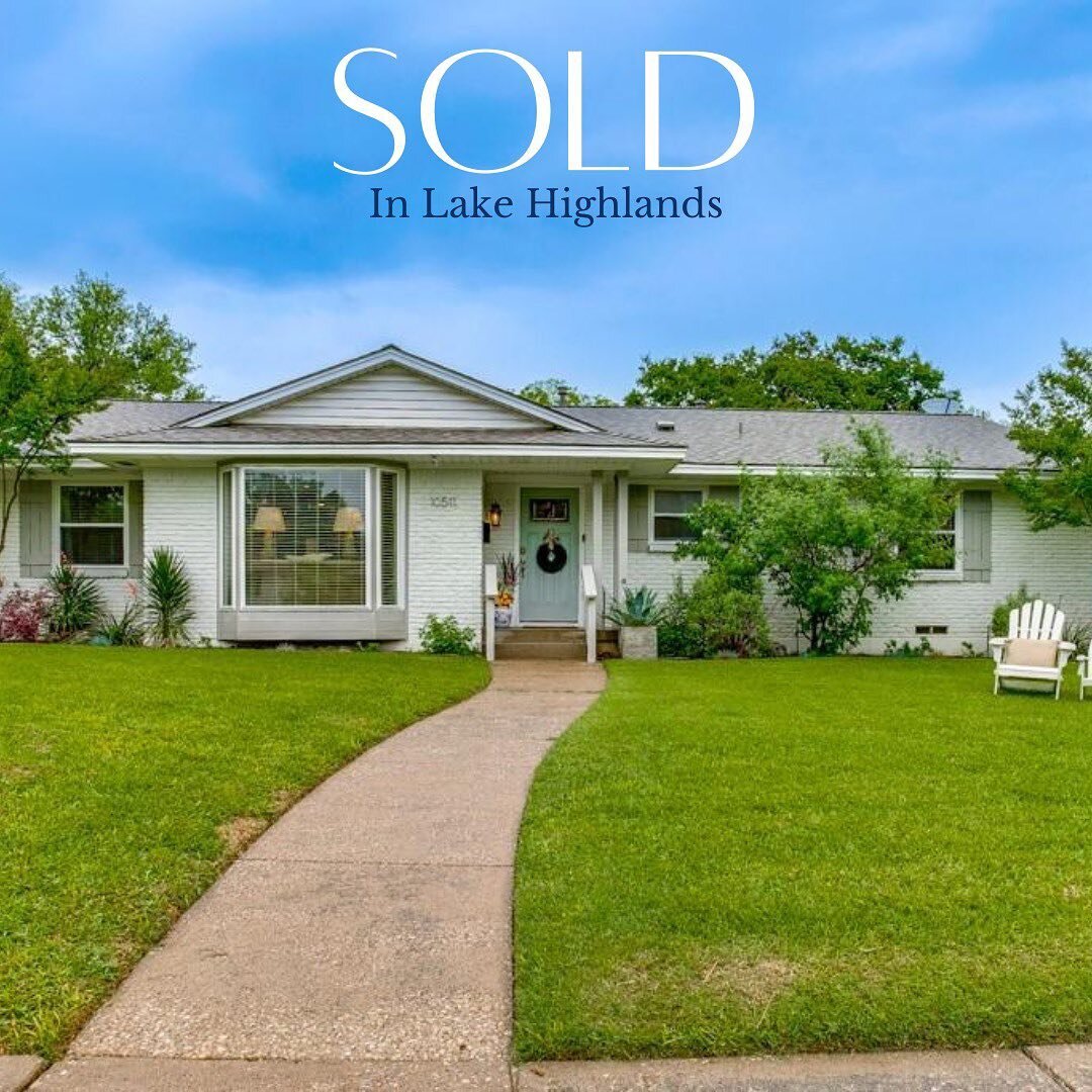 🌟SOLD in Lake Highlands🌟
&nbsp; ⠀⠀⠀⠀⠀⠀⠀⠀⠀⠀⠀⠀
Huge congratulations to Hope and Jack on purchasing their first home🍾 I am so grateful that they trusted me to help guide them through the process, and that we found the CUTEST house in Lake Highlands f