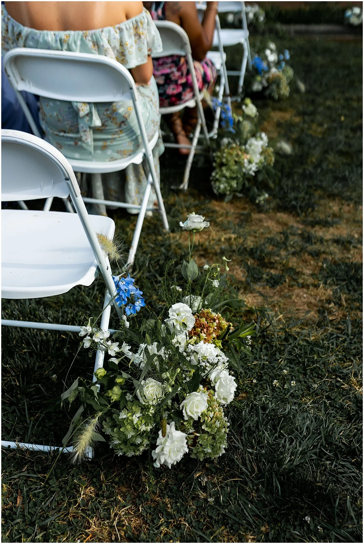 aisle-flowers.jpg