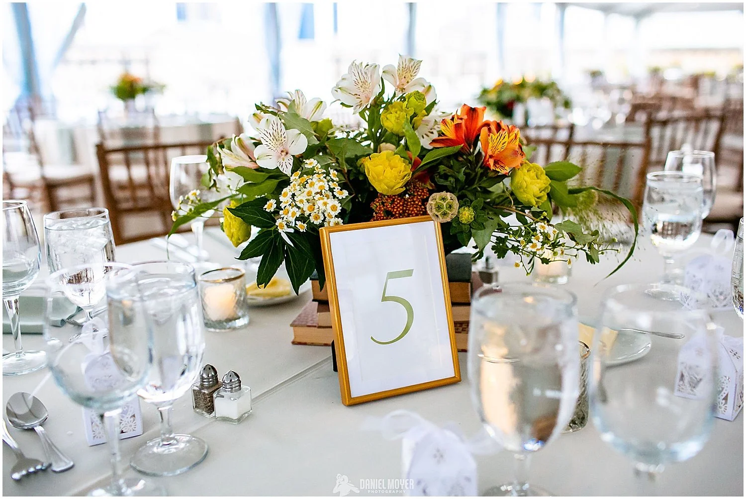 tablescape.jpg