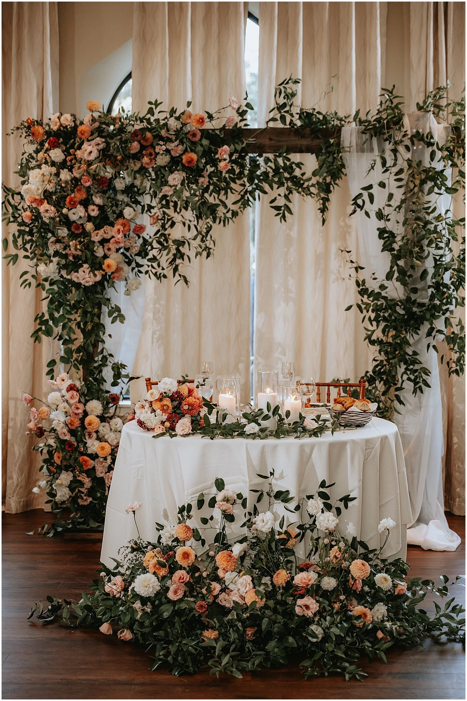 sweetheart-table.jpg