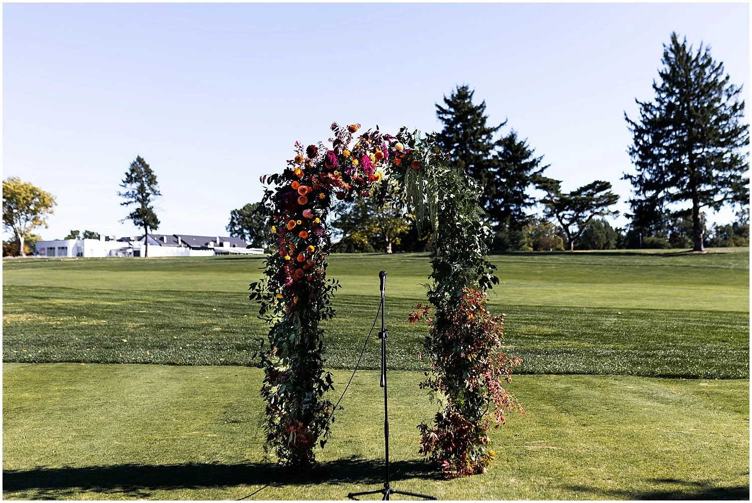 Greenville-Country-Club-Colorful-Wedding-Flowers24.jpg