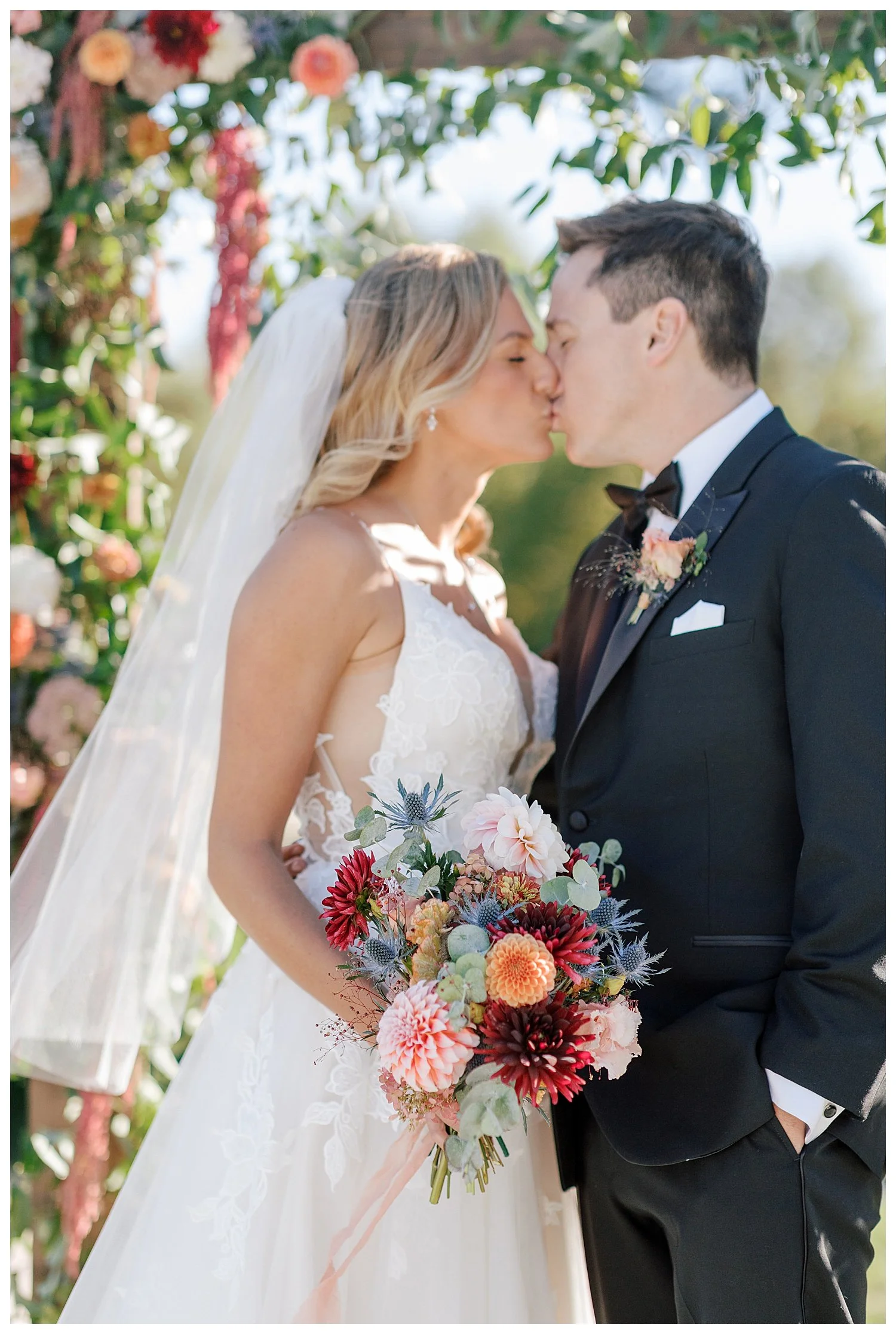 manor-house-prophecy-creek-fall-wedding27.jpg