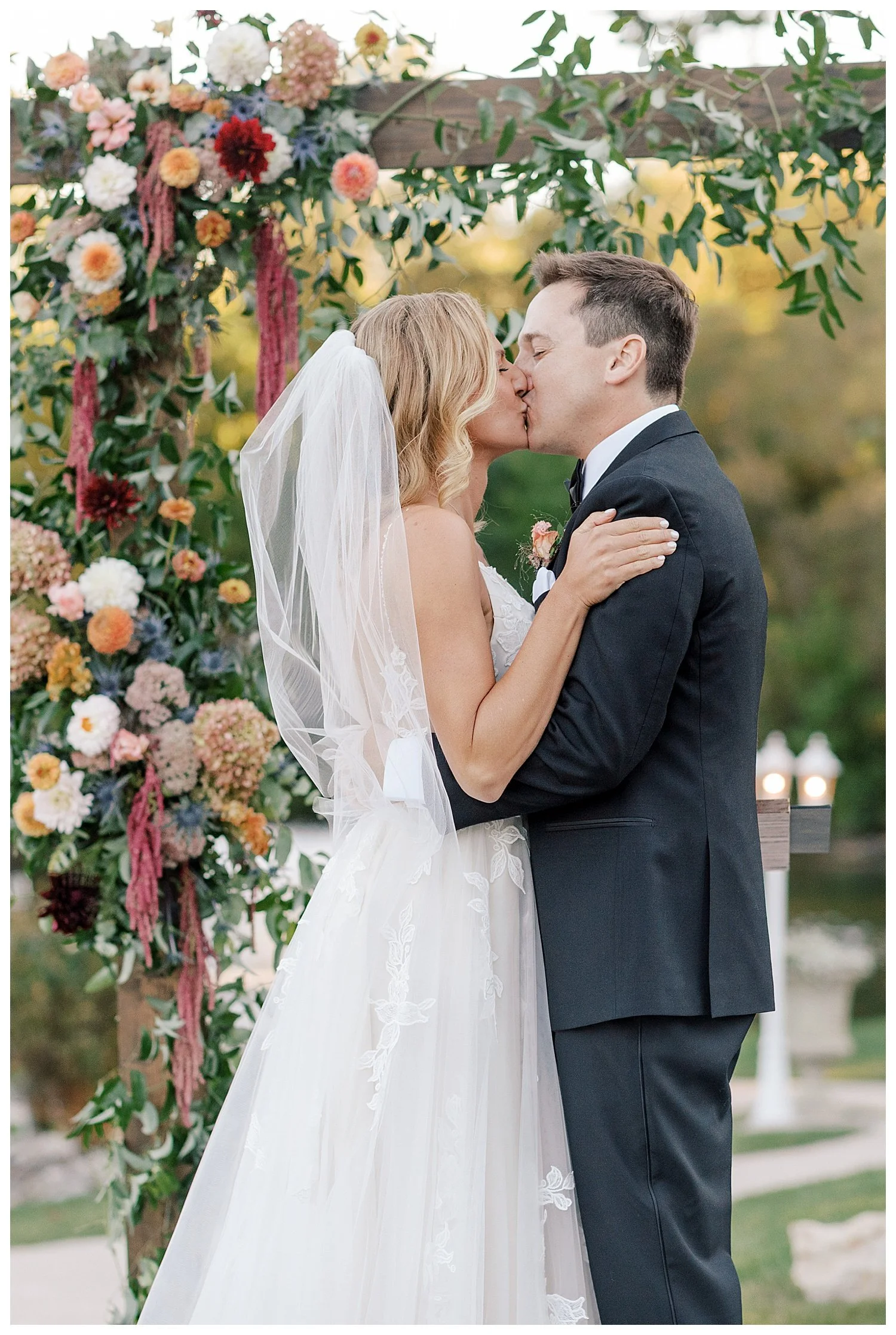 manor-house-prophecy-creek-fall-wedding36.jpg