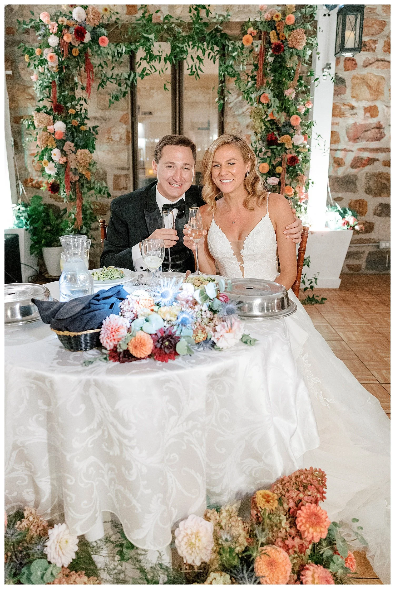 manor-house-prophecy-creek-fall-wedding47.jpg
