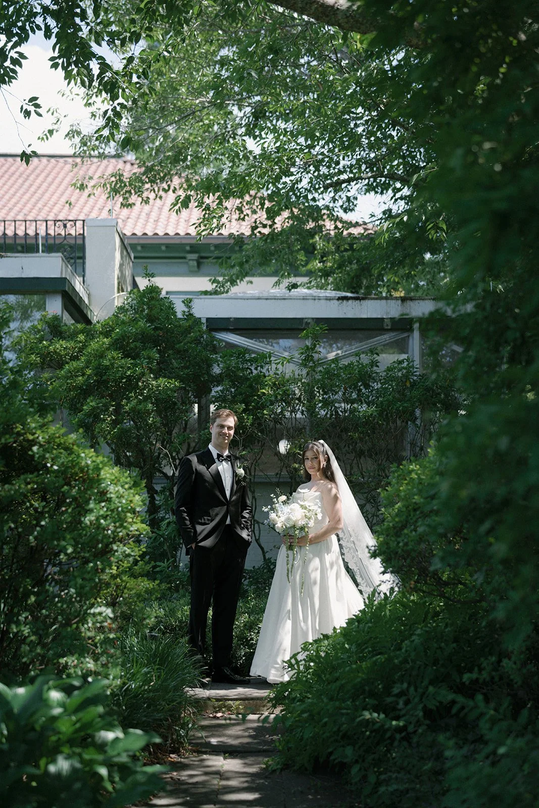 the-willows-villanova-wedding-flowers_Sneak-Peeks-21.jpg