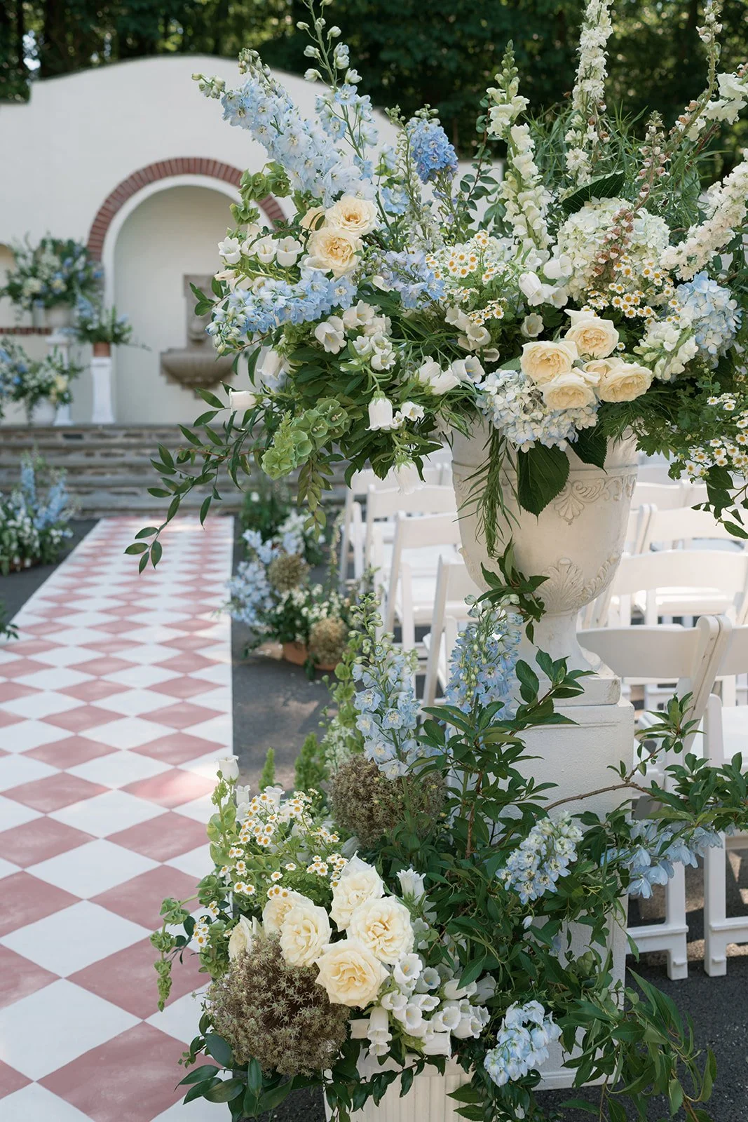 the-willows-villanova-wedding-flowers_Sneak-Peeks-41.jpg