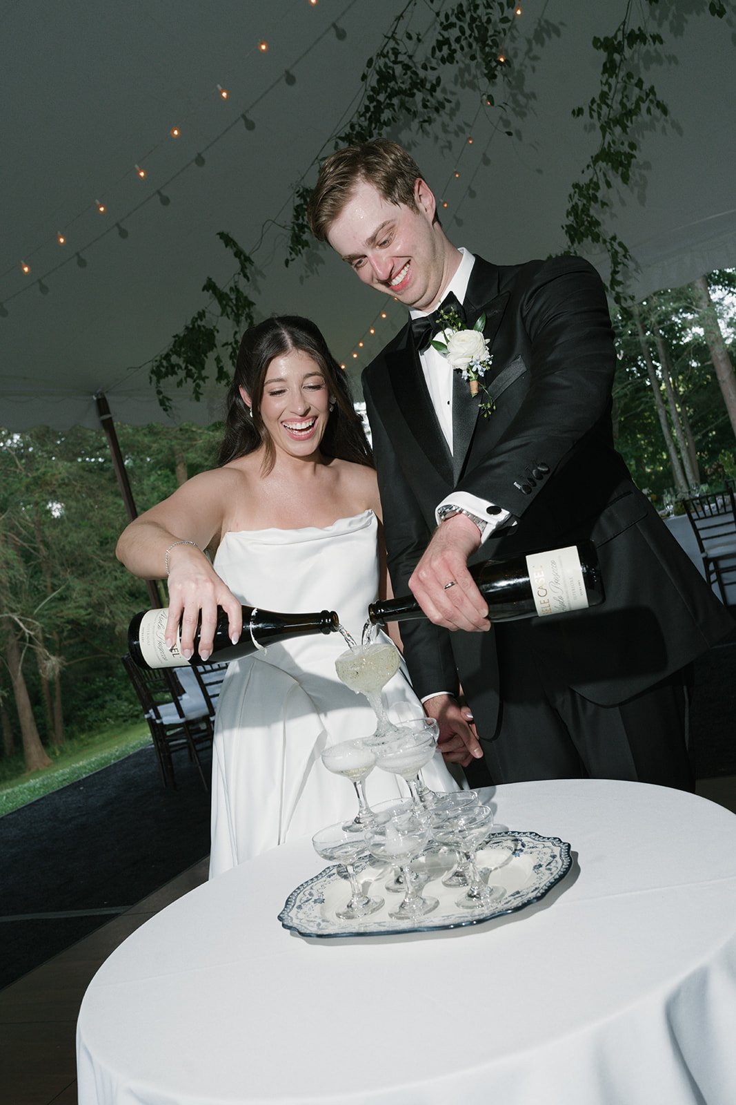 the-willows-villanova-wedding-flowers_Sneak-Peeks-75.jpg