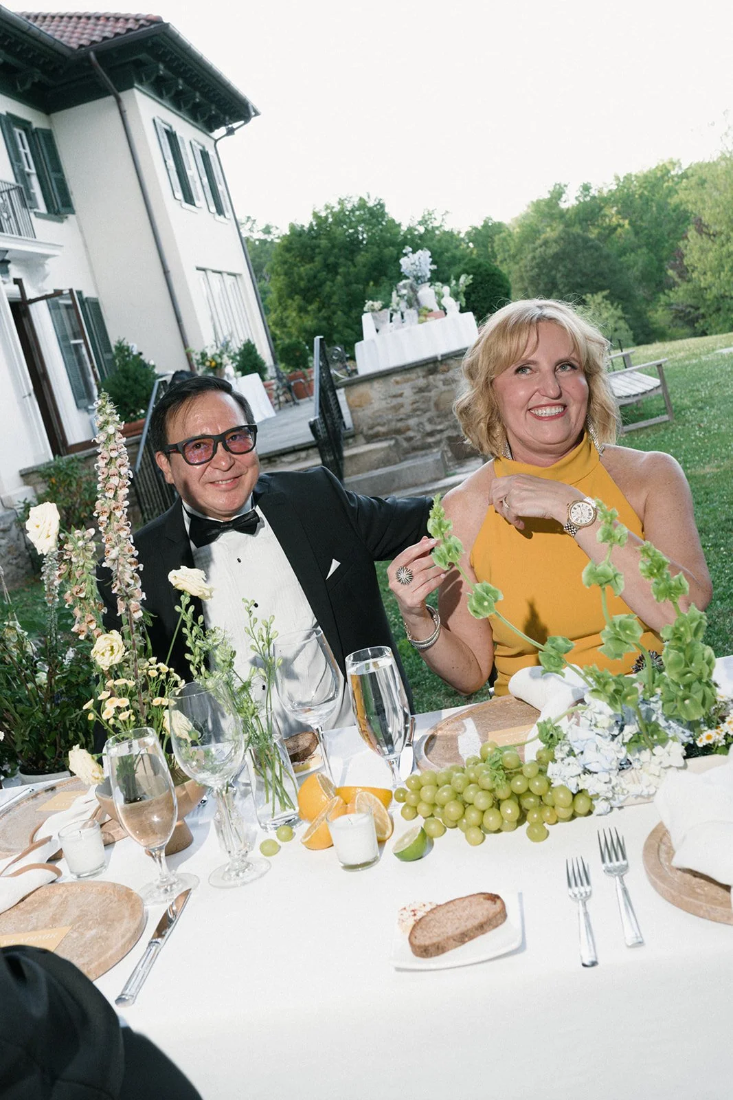 the-willows-villanova-wedding-flowers_Sneak-Peeks-80.jpg
