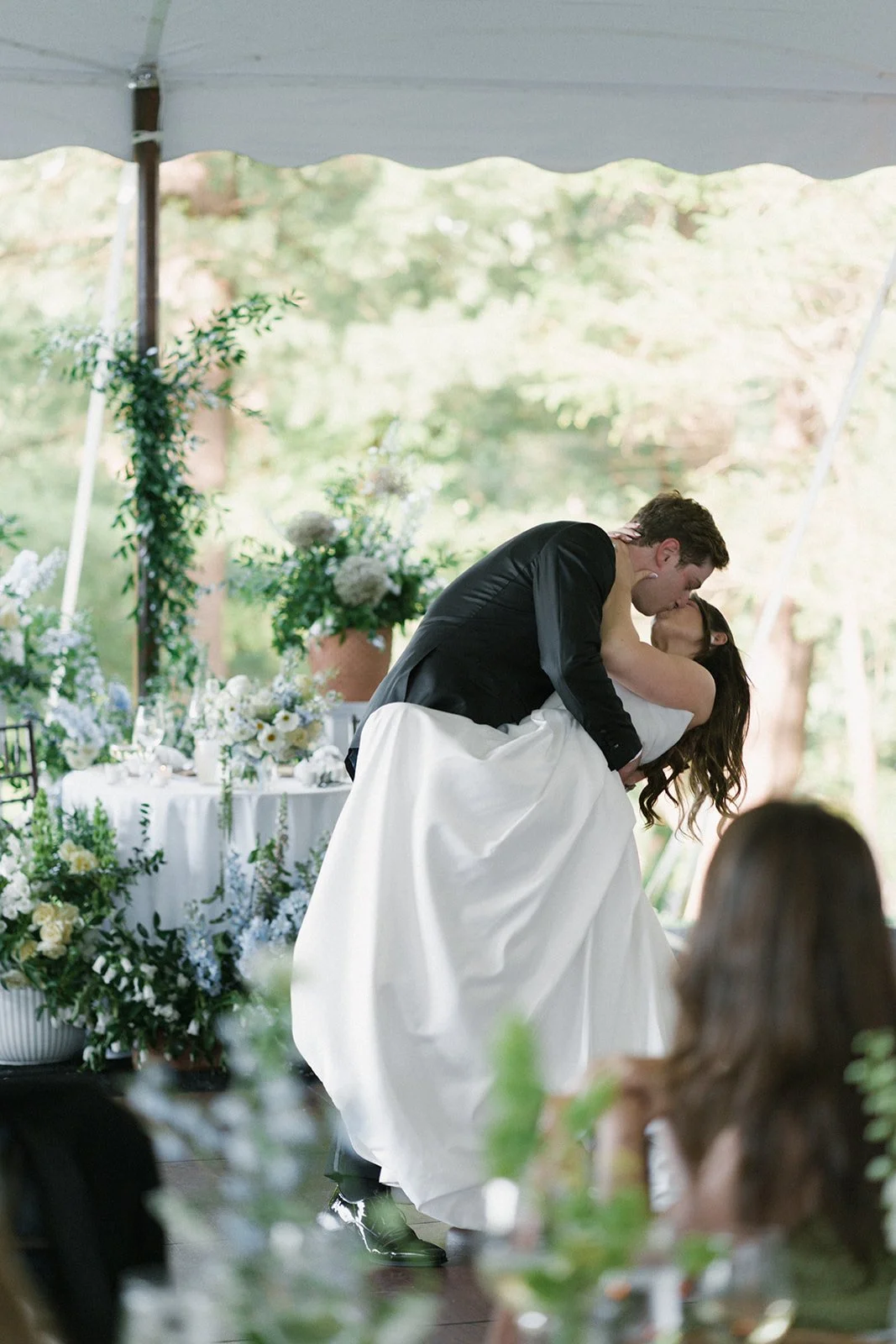 the-willows-villanova-wedding-flowers_Sneak-Peeks-83.jpg