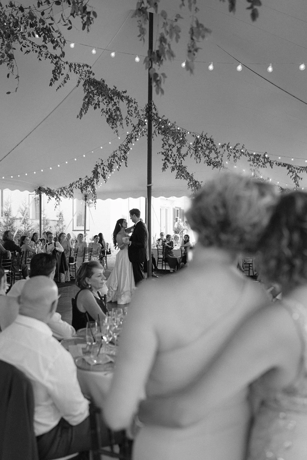 the-willows-villanova-wedding-flowers_Sneak-Peeks-84.jpg