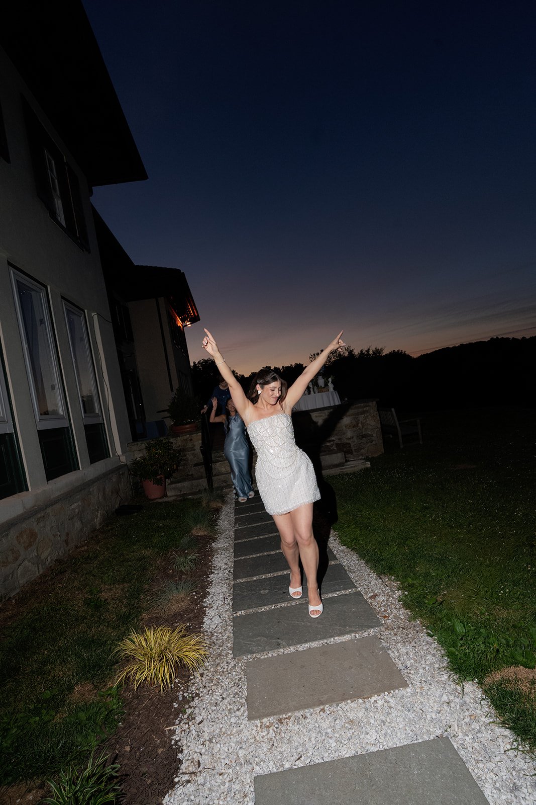 the-willows-villanova-wedding-flowers_Sneak-Peeks-103.jpg