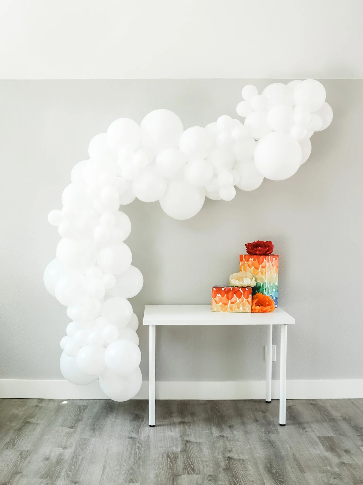 Grab and Go Balloon Decorations — Char's Parties Balloon Decorations