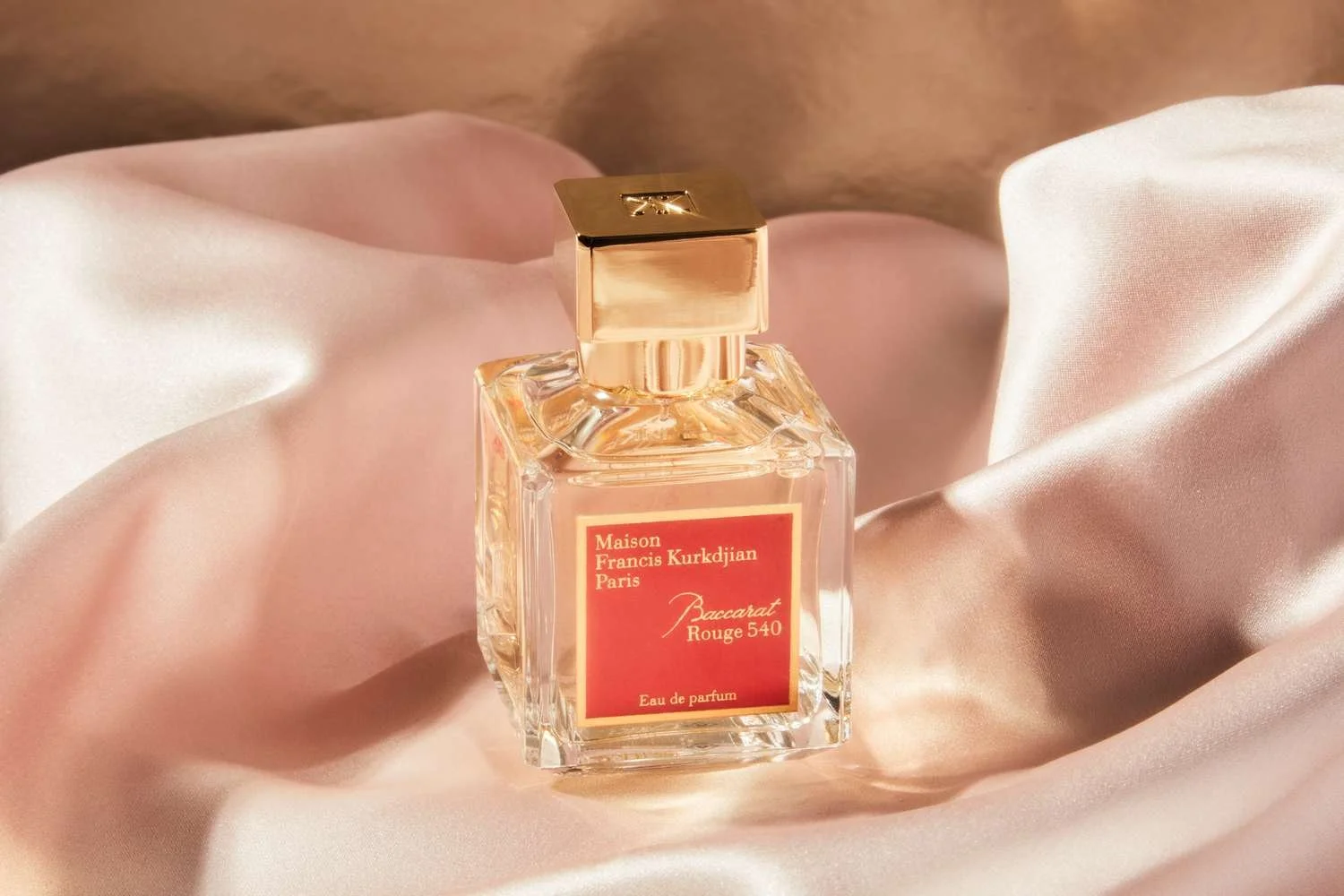 Best Long-Lasting Perfumes for Men in 2026 – Smell Great All Day