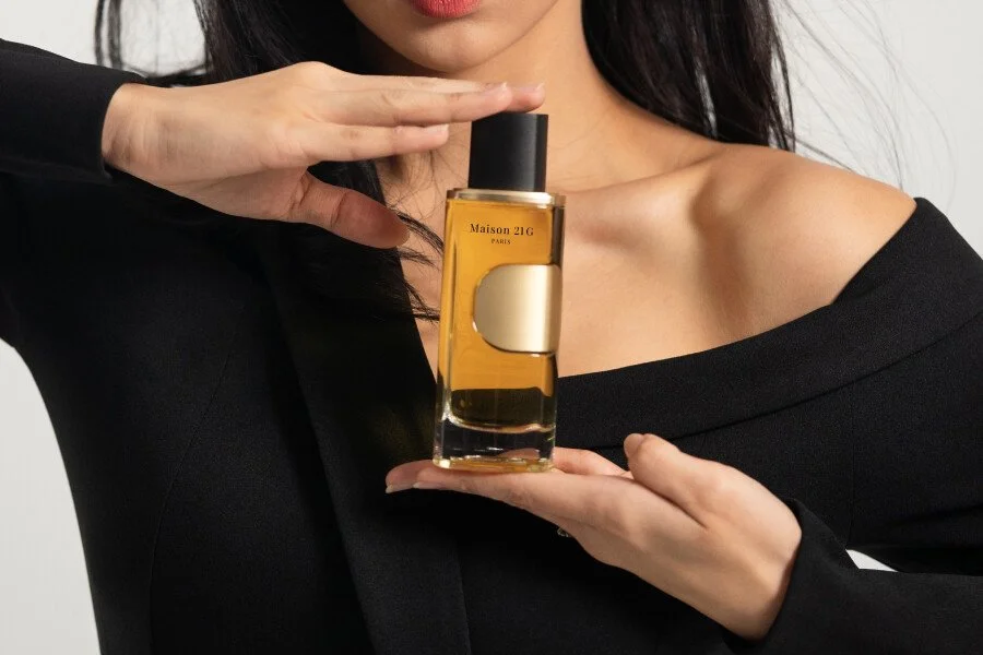 Most Addictive Perfumes in 2026 (You Won’t Stop Smelling Yourself)