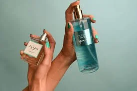 Perfume Layering Guide 2026 (How to Create Your Signature Scent)