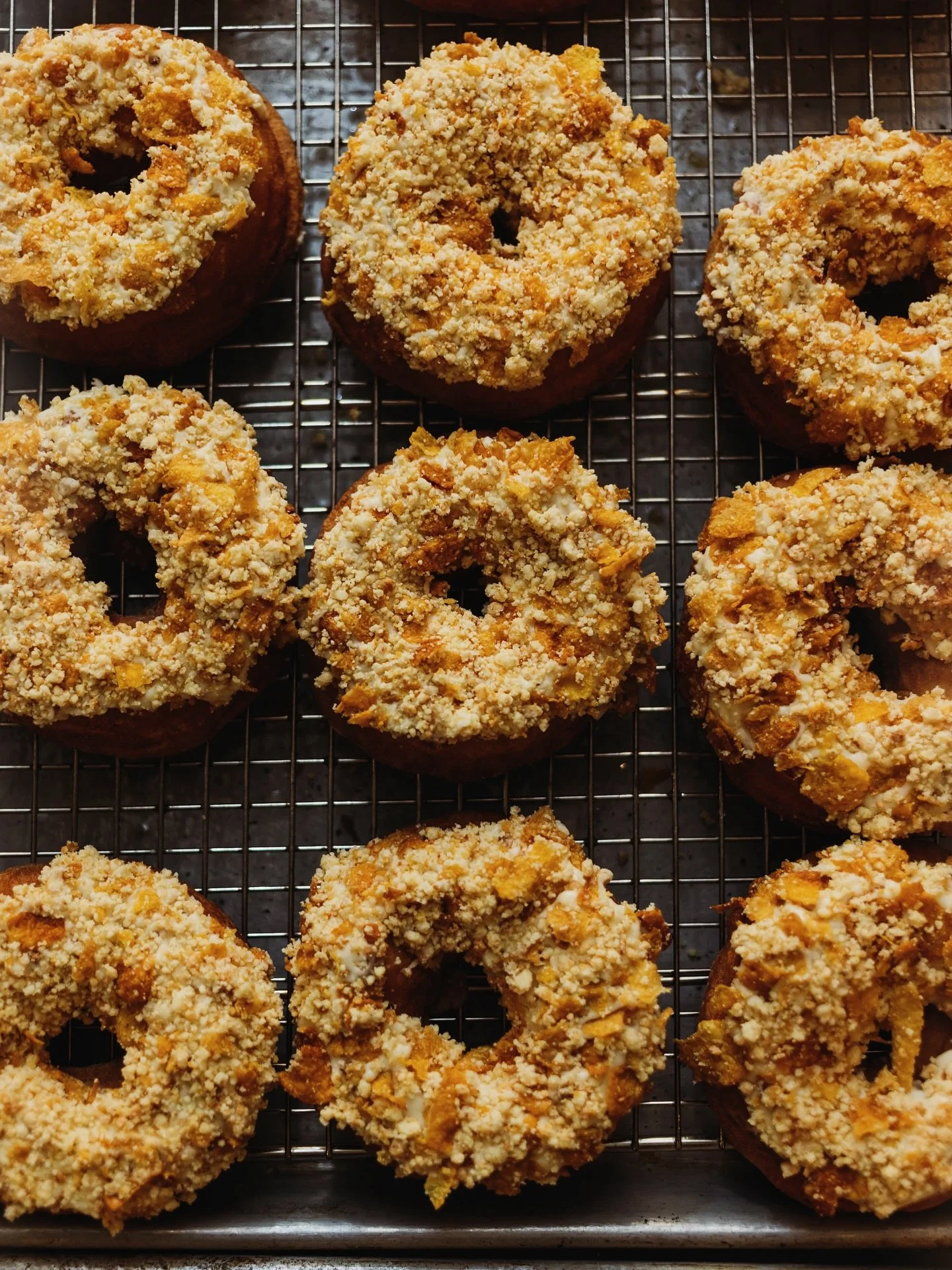 A doughnut crawl on West 4th? 🍩 Yes please.
First stop: @theirthereyvr
Second stop: @49th
Third stop: @oohlaladonuts
Repeat.
#shopwest4th #kitsilano #donuts #doughnuts #vancouverdonuts