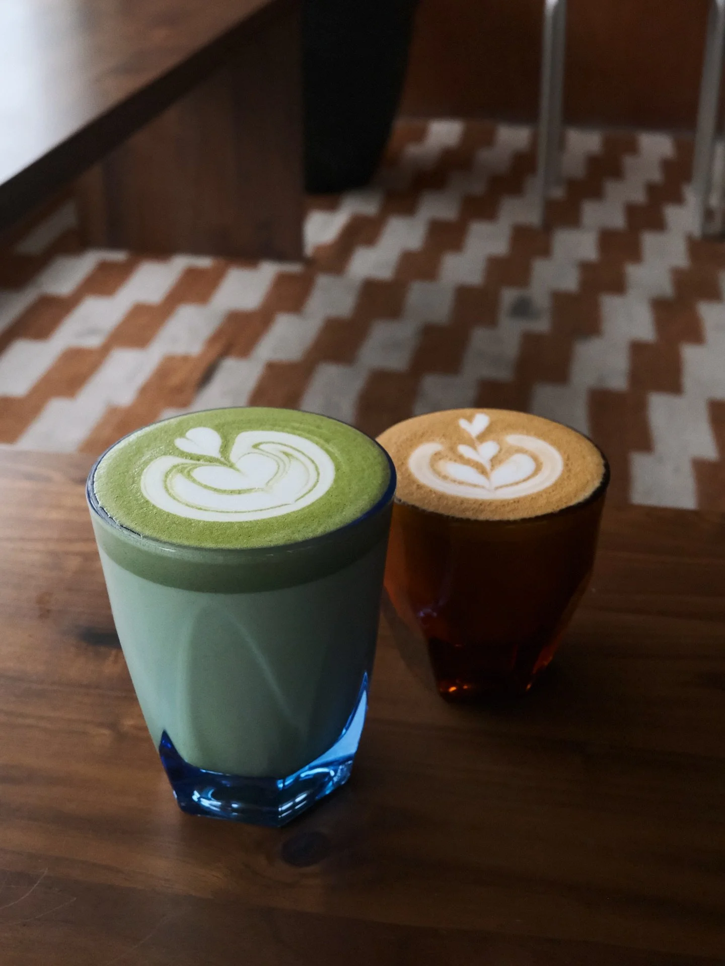 Have you tried the seasonal drinks at @cowdog.coffee Kits? Always a vibe, always delicious.

 ☕️ Cooke Butter Latte - Sweet and cozy, full of warm fall spices

🍵 White Chocolate Pistachio Matcha - Made with white chocolate and pistachio butter, try 