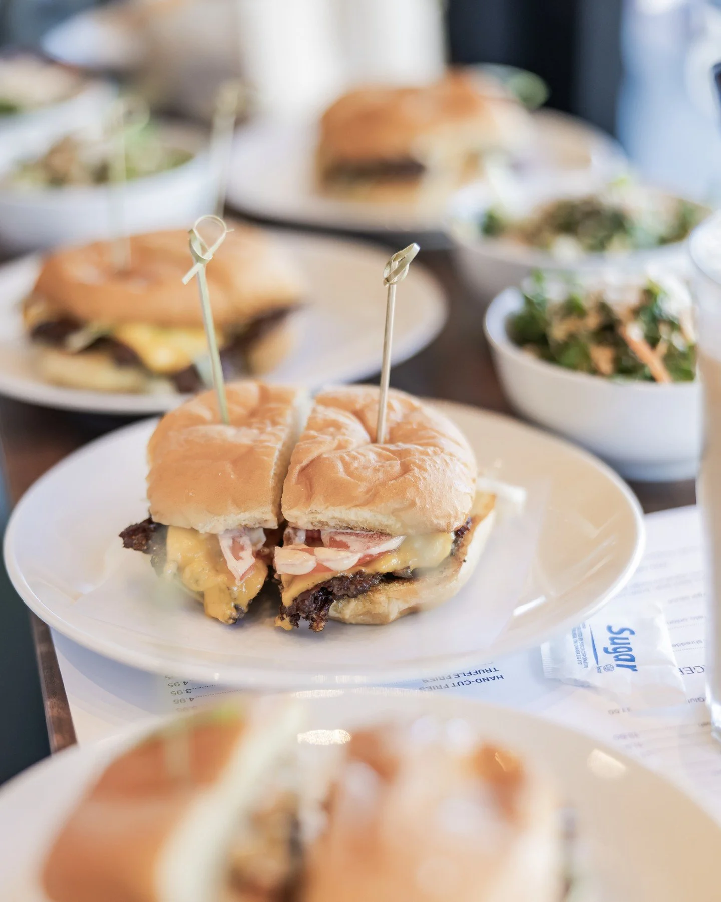 West 4th Holiday Gift Guide: For the Foodie - Lunch &amp; Brunch Edition 🍳

Sometimes a gift card to their favourite lunch spot, a promise for a brunch date or a little way to let them treat themselves during a break at work make the perfect gift. H