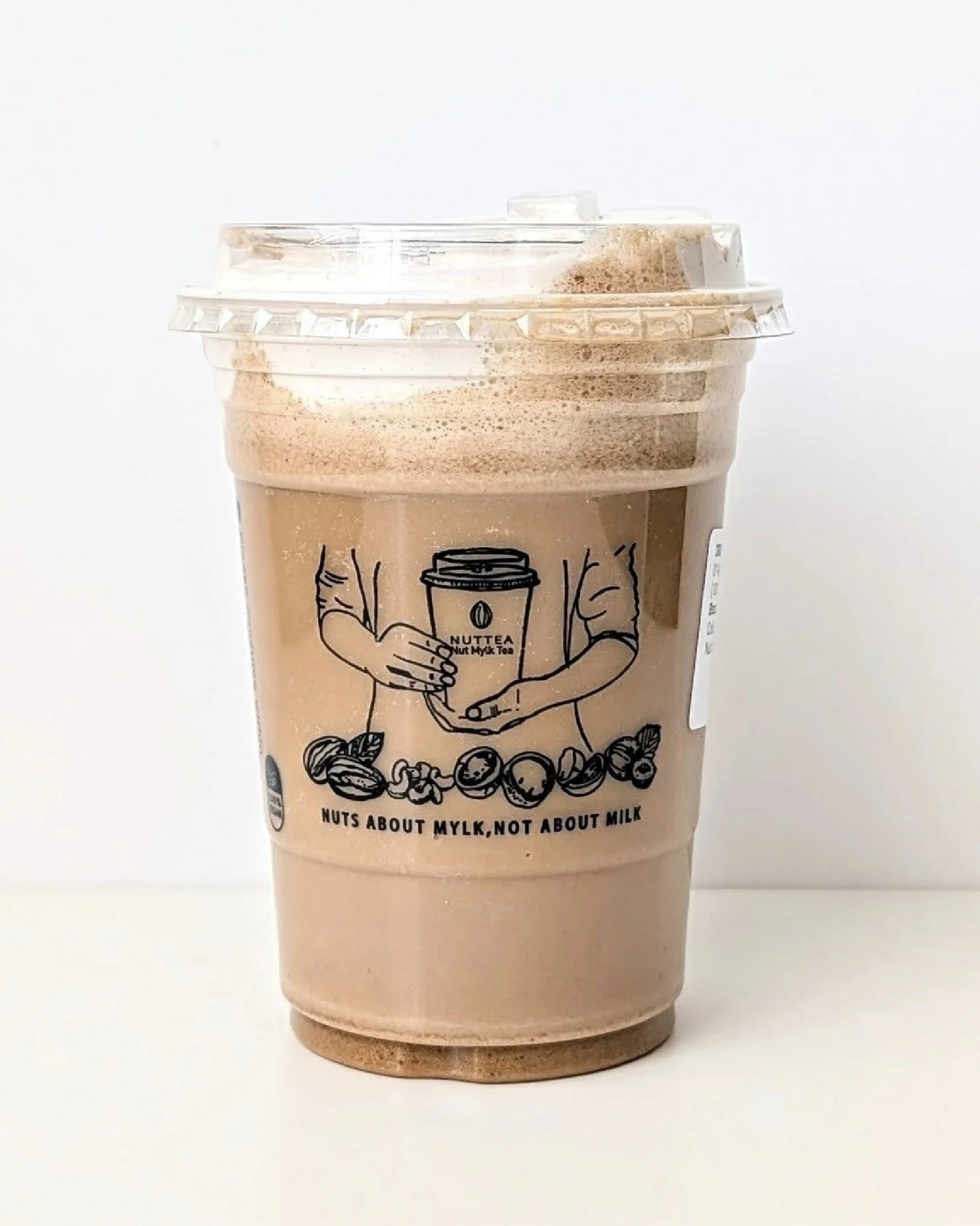 Hot Chocolate Fest on West 4th: NUTTEA ☕️🥜

The @hotchocolatefest is on now at @nuttea_canada. Here's what they're serving up:

🌼 Oriental Bloom Hot Chocolate - Chrysanthemum dark chocolate, finished with delicate osmanthus on top

🫐 Blueberry Clo