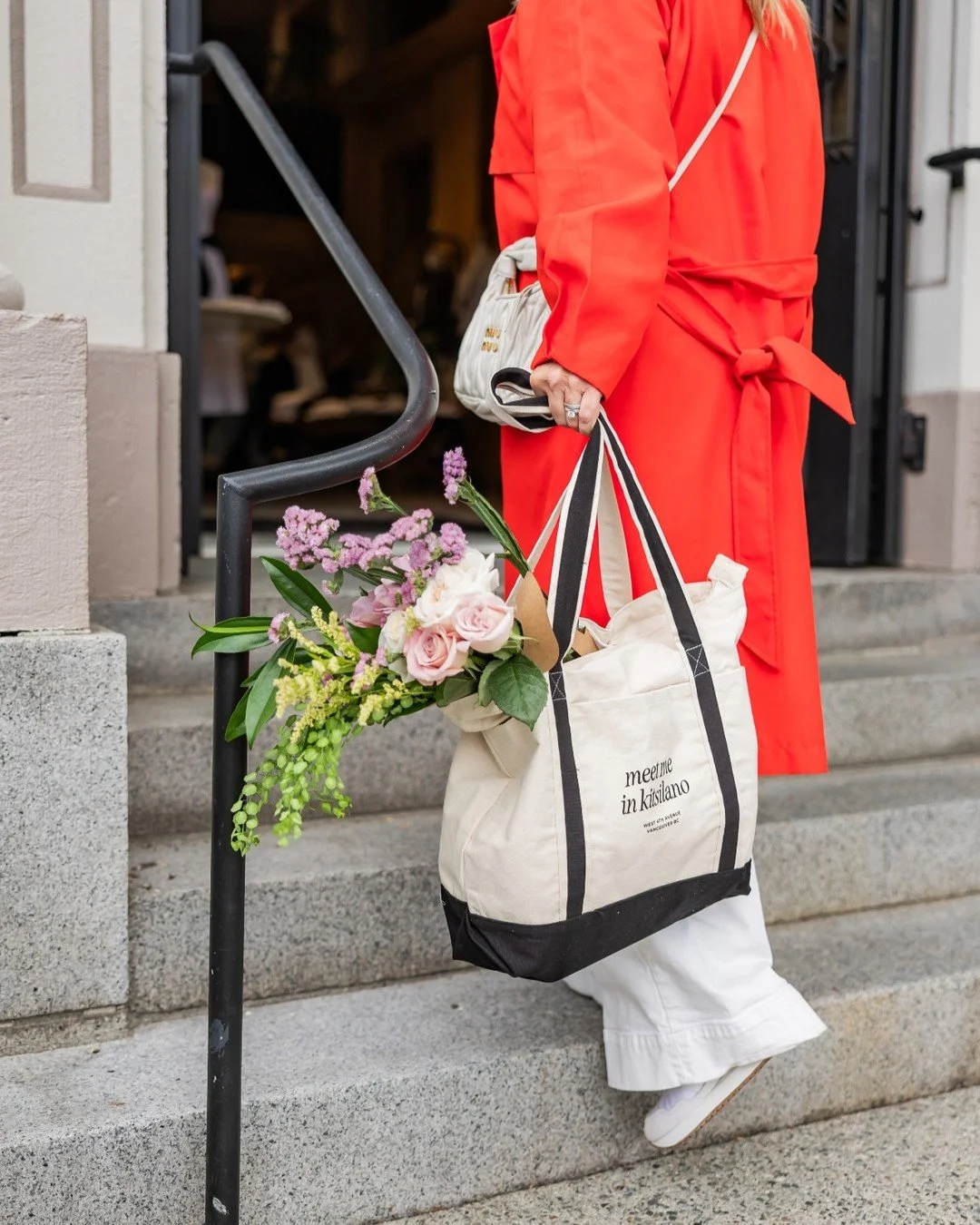 Send this to a friend that you want to say 'meet me in Kitsilano' to. 🌸

#shopwest4th #kitsilano #meetmeinkitsilano