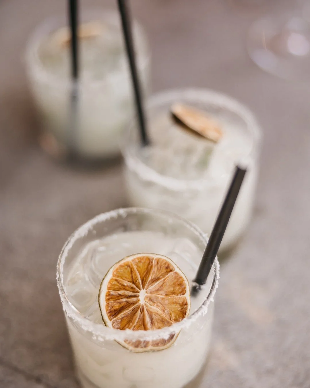 Patio season has arrived on West 4th Ave! 🍹 Here's where to go:

@jacksonsrestobutcher
@jamcafeyvr
@lasmargaritasbc
@maenamrestaurant
@oceangoose_kitsilano
@provisionskitsilano
@sophiescosmiccafe
@tractorfoods
@turfliving

#shopwest4th #kitsilano #p