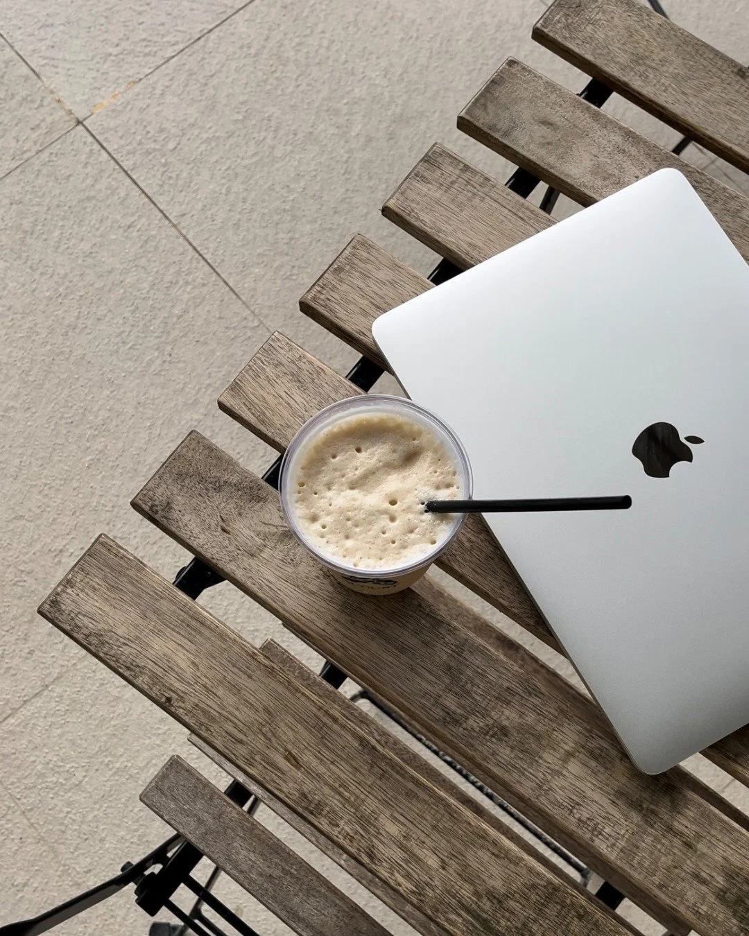 September is coming at us fast, and suddenly there&rsquo;s a whole list of errands and appointments to check off. Good thing you can tackle plenty of them right here on West 4th. 🗓️ 

Dental, salon, optometry, banking and more, all in the neighbourh