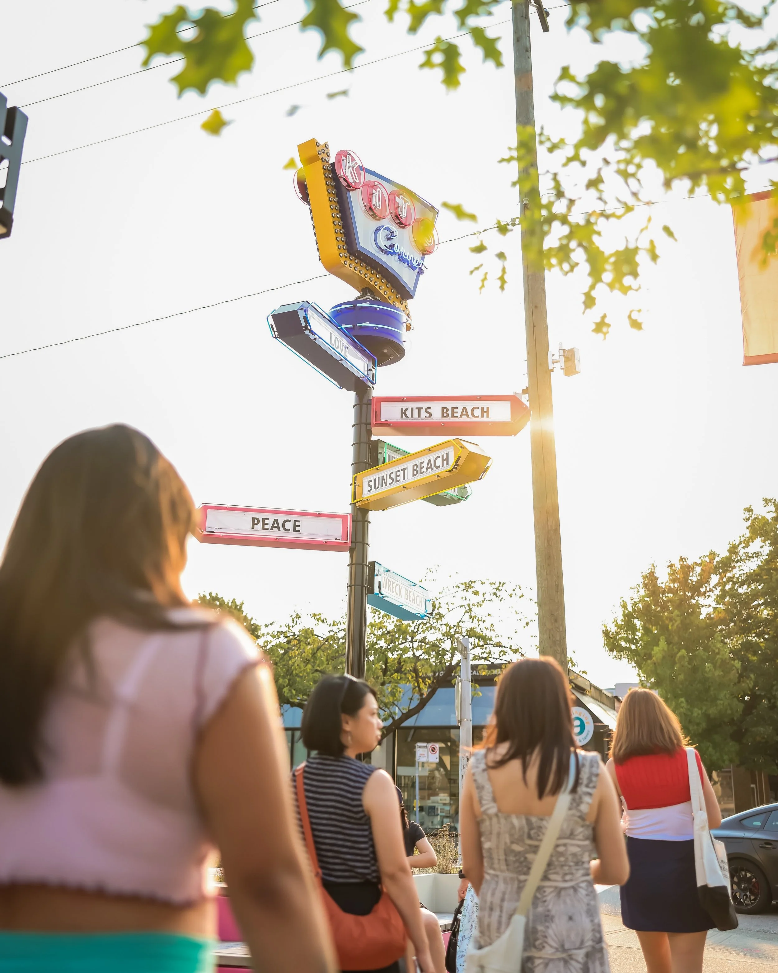 Fall Foodie Feature on West 4th 🍝

We went on a foodie tour of West 4th Avenue before the fall weather came in and we want to bring you along with us!

From sushi and snacks to cocktails and ice cream, follow along for foodie features all month long
