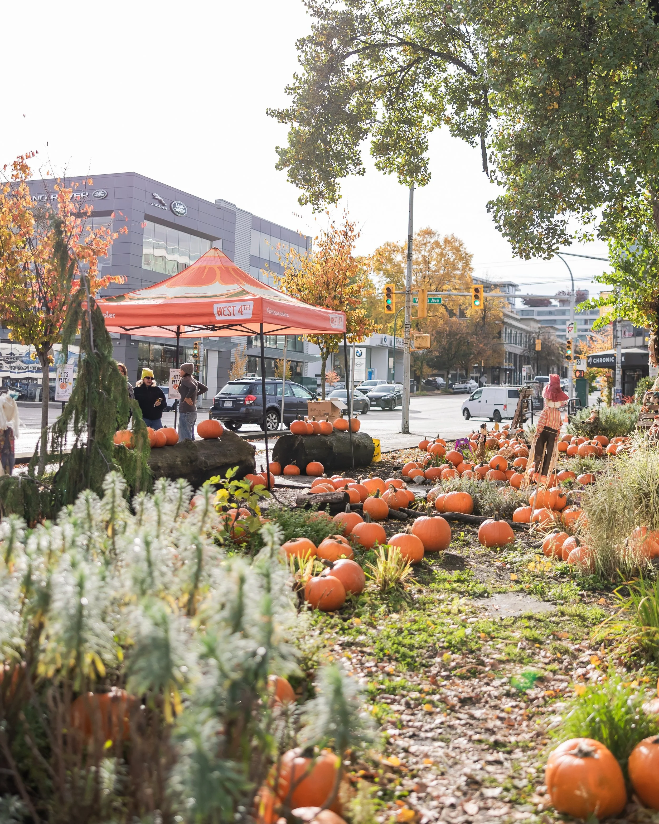 Thank you to everyone who joined us at KitsPatch this year! 

Photos will be available for download this week, keep an eye out here for updates.

A huge thanks to @vanfirecharities, @benni.and.co, @oohlaladonuts, and @nofrillsca for helping make this