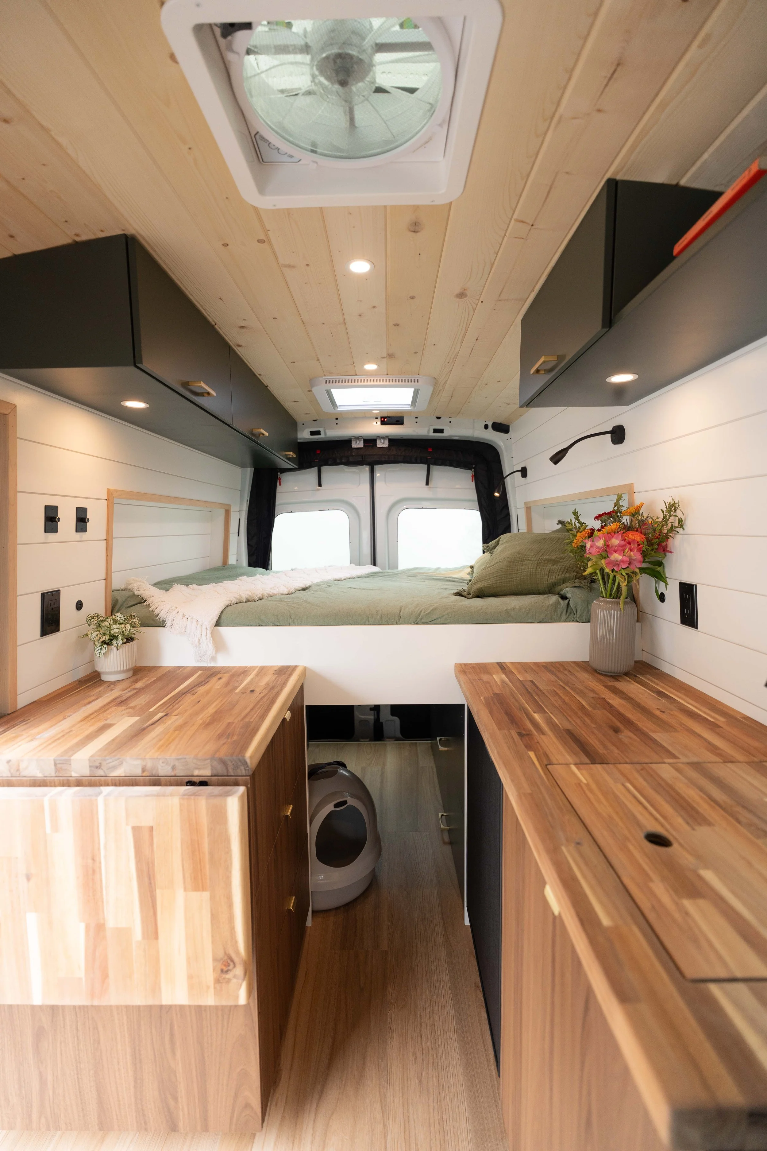 OTVC.Lucy.Transit-2.jpg